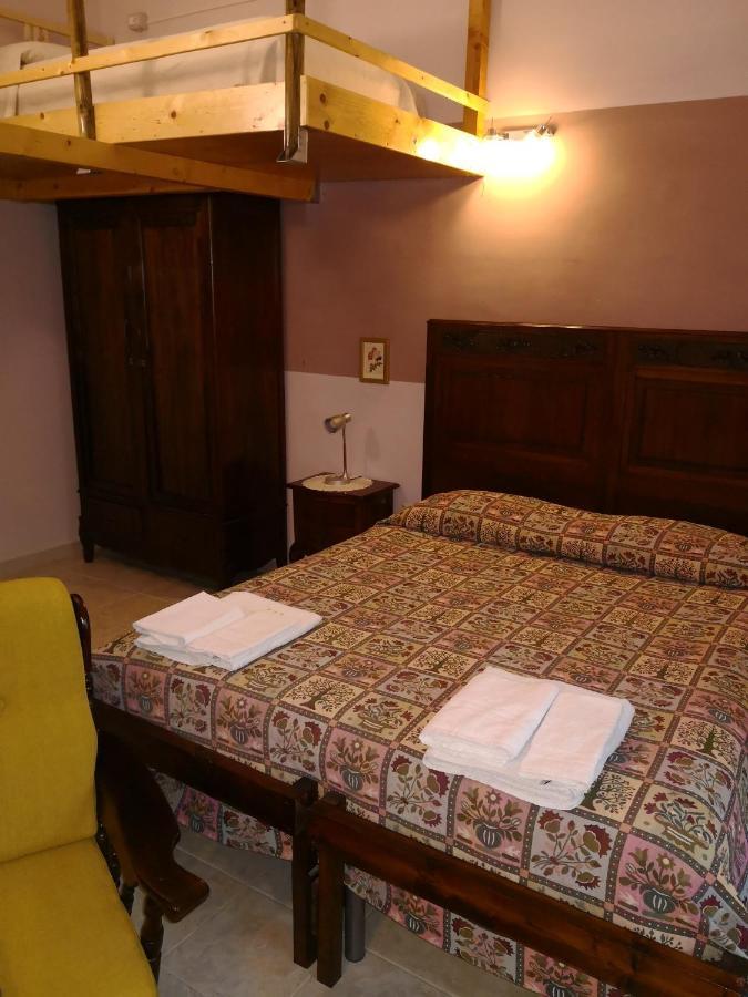 B&B Ex Magazzeno Barlotti Paestum Kültér fotó